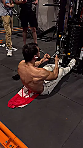 New ABS technique 🔥 For your dream body, check out our new and improved Power Workout Program 💪🏻 Link in bio ⬆️ #abs #sports #GymTok #gymmotivation #Fitness #workout  #viralvideo #viral #bodybuilding #bodybuilder