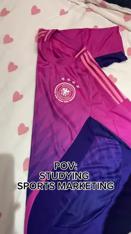 Pov: you study sports marketing and are able to attend a public practice of the german national team before the EUROs @dfb @EURO2024  #EURO2024 #sportsmarketing #germany #germannationalteam #tonikroos #terstegen #leroysane #musiala #undav #kroos #Soccer #em #football #CapCut 