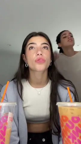 Charrare💞 #pretty #foryou #viralll #fyp #fypp #charlidamelio #blowthisup #viral #foryoupage #xybca #charlivc #globall #blowup #global #makeup #ily #dunkin 