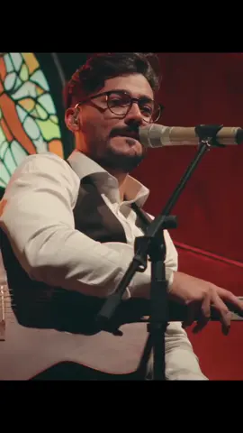 Seja a pessoa que levanta o outro. #cortethiagobrado @thiagobrado #motivacional #foryou #recomece #naojulgue  