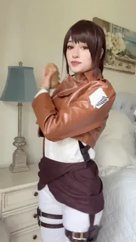 2020 anime tiktok dance⚔️ #sashabraus #AttackOnTitan #進撃の巨人 #shingekinokyojin #sashabrauscosplay #attackontitancosplay #aot #foryou #anime 