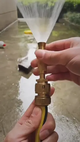 Bộ vòi rửa xe, tưới cây tăng áp tiện lợi cho các bác chăm sóc sân vườn, rửa xe #voitangap #voiruaxe #voituoicay #chamsocsanvuon #reviewtienich #muahangtaitiktokshop 