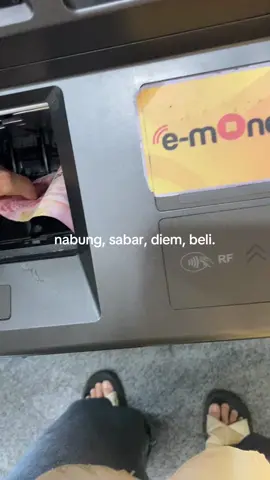 Kita tu bukan dari keluarga yang berada, makanya mau apa apa harus berusaha dulu. Dan hasilnya di tabung supaya apa yang kita inginkan kebeli dengan hasil kerja keras sendiri #proudoffme