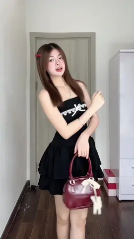 Váy xinh đây rùi #embetocvang #muataitiktok #xuhuong 
