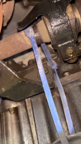 Olha as  Gambiarras 👨‍🔧🥲 . #mechanic #Gambiarra #car #automotive #mechaniclife #mechanicproblems #vidareal 