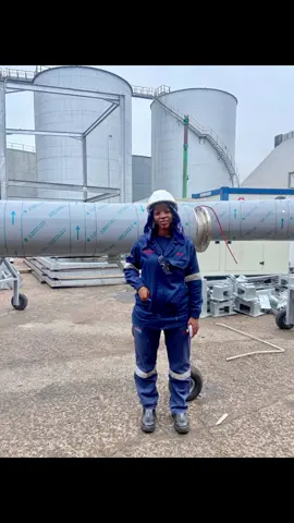 Igeja liphansi bafazi 👷‍♀️💼.  #hse #safetypartner #chemeng #womeninsafety #WomenInScience #hseprofessional #hsepartner #safetyofficer #safety #industryplant #processsafety #environmentalscience #health #tiktok #safetyengineer #onsite