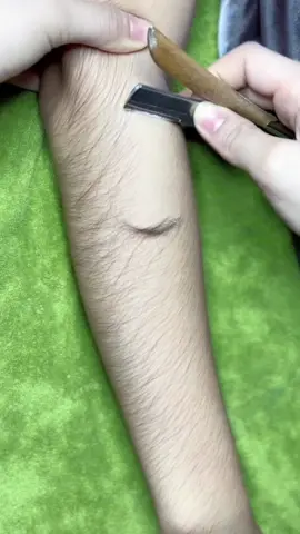 Hậu quả của việc dùng kem tẩy lông nè mấy bà🤦‍♀️ #Trietlongvinhvien #trietlonghanbang #43danang 