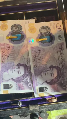 Misprinted £20 notes #Notaphily #banknote #banknotes #errorbanknote #collectable #bankofengland #britishpound #poundnote #banknoteerror #british #uk #gbp #20pound #currency #currencycollection 