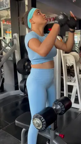 EJERCICIOS DE ESPALDA  JALÓN DE  POLEA  SOY TRAVIES TRAINER UN EXPERTO EN PÉRDIDA DE PESO O GANAR MASA MUSCULAR PERSONAL TRAINER FITNESS INTERNACIONAL CERTIFICATION  #parael #paraella #parami #parati #vida #salud #fit #Fitness #fitnessmotivation #preworkout #nopainnogain #molinanutricion #traviestrainerrd #traviestrainer #bajadepeso #bajardepesonatural #bajacalifornia #bajar #bajardepesonatural #bajardepesofacil #kilos #kilosmenos #kilosmortales  #tiktokindia #tiktok 