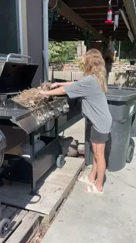 How do I get the rust off tho? #fyp #viral #satisfying #sahmlife #CleanTok #cleaningmotivation #homeimprovement 