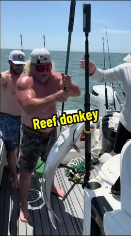 #offshore #reefdonkey for the win!!! #amberjack #fishfry #offshorefishing #sportsmansparadise 