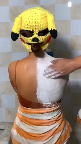 como clarear qualquer parte do seu corpo em apenas 10 minutos usando apenas esses ingredientes.😱😱 #clarearmanchas #manchasdepele #clarearpele #dicasdepele #clareamentodepele 