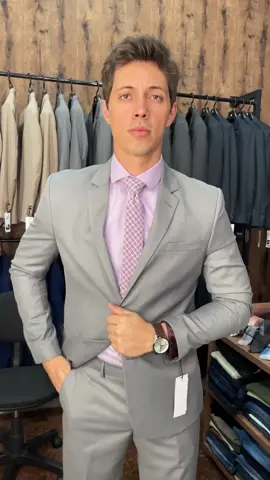 Se liga nesse costume.  Paleto+ calça. Tecido em poliviscose. Corte italiano. Acabamento impecável. Veste muito bem. Modelo slim. Apenas $899 . . . . . . . #moda #modamasculina #camisa #camisasocial #ternos #costume #homem #homemmoderno #social #advogado #oab #roupas #roupasmasculinas #indaiatuba #saopaulo #jundiai #salto #itu #ccb #orquestra #musicoccb 