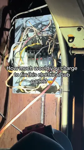 Go on an Electrical Service Call and you see this, what would you do? #electrician #bluecollar #contractor #trades #sparky #apprentice #sparkylife #electriciansoftiktok #electricianlife #unionmoney #service #hendythesparky #trending 