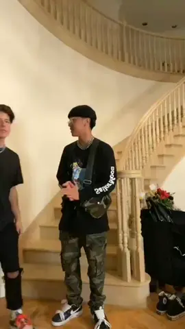 Effortlessly stylish in a leather biker jacket and skinny jeans. Achieve a cool and edgy look that never goes out of style! 🖤🧥#aelfriceden#aelfricedenfamily#outfit#OOTD#outfitinspo#style#streetwear#trending 