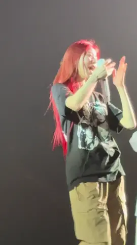 Red hair Yuna #itzyinla #itzy #midzy #borntobe #yuna