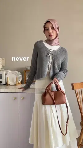 cakeppp gilakk si ini Nex mau di spill apa? komen di bawah!!! #cardiganknittali #Cardiganknit #Cardigancrop #cardiganknittalikoreanstyle #Rok #rokremplesusun #fypシ゚viral #flksguys🥰biarrame🥰 #fypdonggggggg #fypdongggggggggシ 