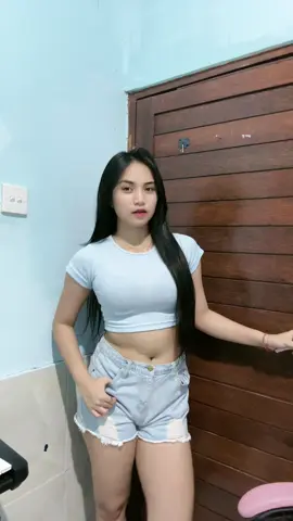 Capw kempesin perut 🤏
