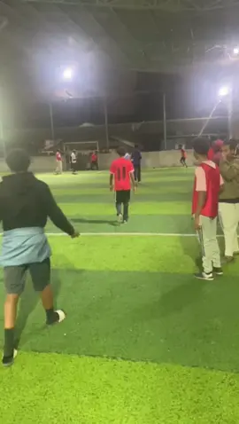 Last minute winner 🤩   ➡️CAPI@xay0ze                           #southC #fyp #fypシ゚viral #somalitiktok #nairobitiktokers #nairobikenya🇰🇪🇰🇪🇰🇪🇰🇪💯💯 #nairobi #doholm #kilimani #pangani #azimio #kenyantiktok #abbaskhalifa51 #kenyantiktok #somalistars #football #view #vanifow #mandech #player #players #talentotiktok #talent #finish #striker #majunjula #turf #fypage #somalia🇸🇴#unstpopabble #footballers #raila 