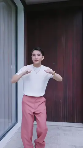 Sơn Tùng tung bản Dance Ca Khúc Đừng Làm Trái Tim Anh Đau cực dễ thương...#sontungmtp #dunglamtraitimanhdau #viraltiktok #virussreaction #DLTTAD #mtpentertainment #windmusic 