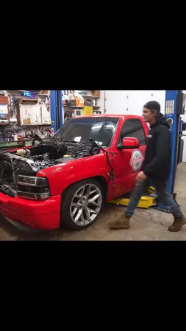 Cameraman was way out of line on this one  #tomsrefurb #mechanic #carguy 
