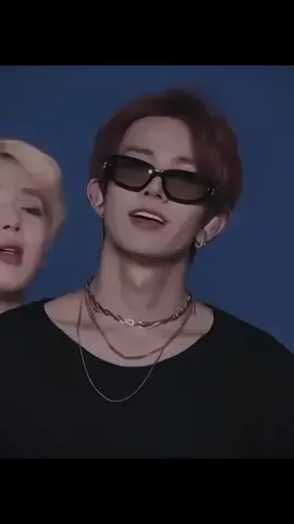 him with glasses 🧎🏻‍♀️ #heeseung #fyp #4u 