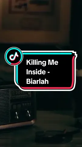 Bagian 833 | Killing me Inside - Biarlah  #liriklagu #lagunostalgia #musiknostalgia #lagu2000an #vibesstory #xyzbca #fyp #biarlah 