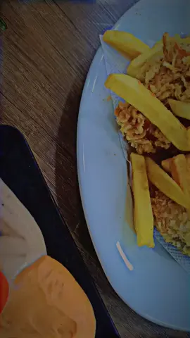 #راضيني_بمطعم😋😂🤭 #الشعب_الصيني_ماله_حل😂😂 #تصويري📸 #تصويري_سنابي_يومياتي #تركيا #اورفا  #مطعم_الفاتح 