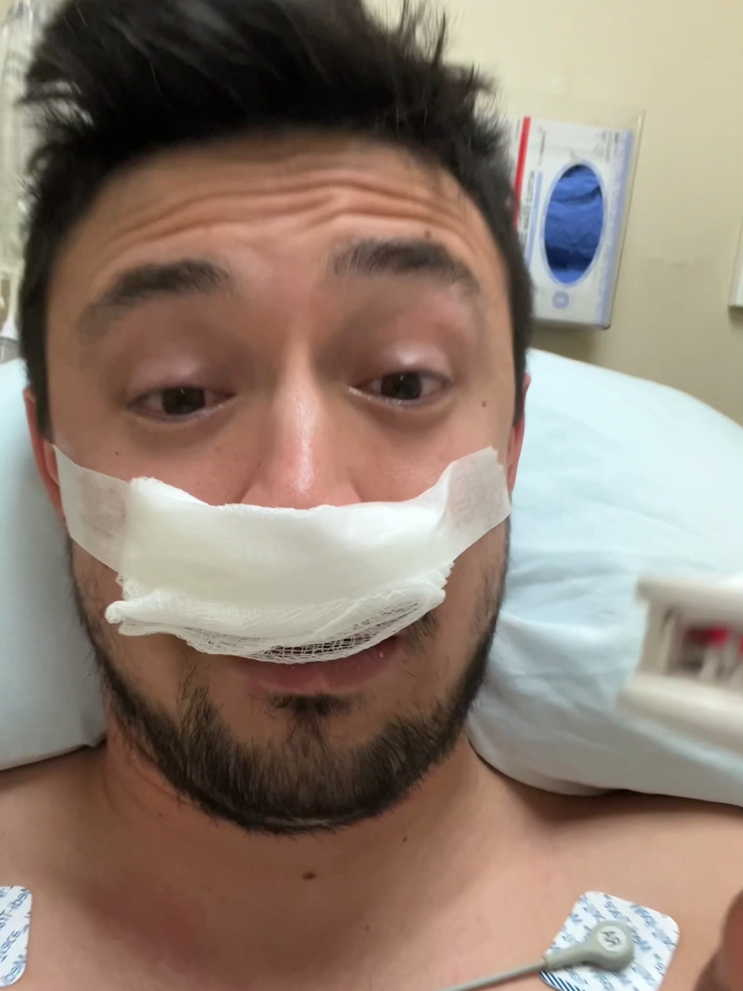 I got surgery! Don't worry nothing serious guys! It went well and I'm doing pretty okay. Mostly uncomfortable. Content should continue to be released though! Hope you like my ASMR even like this! ASMR in the Hospital!? |Fast ASMR | Aggressive ASMR  #Asmr #asmrsleep #asmrcommunity #asmrvideo #asmrtapping #asmrrelax #fastasmr #mouthsounds #mouthsoundsasmr #chaoticasmr#asmrsound #asmrvids #asmrvid #asmrroleplay #asmrtingles #asmrtingle #asmrtriggers #tingles #tinglesounds #tinglesasmr #asmrscratching #asmrwhispering #asmrwhisper #inaudiblewhisper#asmrasmr #gibiasmr #personalattention #quickasmr