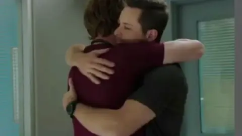 They always looked out for eachother  #chicagopd #chicagomed #halsteadbrothers #jayhalstead #willhalstead 
