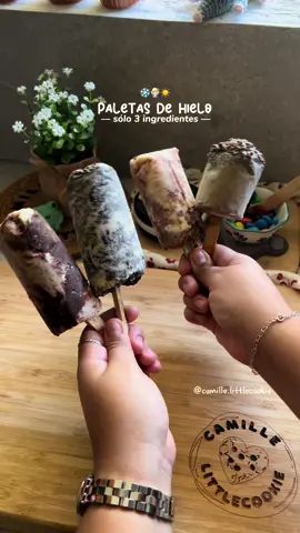 Paletas de hielo solo 3 ingredientes ✨sin molde✨🫶🏻¿de que las prepararías 🫵🏼? Holii! ❤️ hoy les comparto esta receta súper fácil de paletas de hielo para este verano ✨🥹 las puedes preparar del lo que más te guste y quedan muyyyy buenas 🤌🏻¿qué les parecen 🤯? Les deseo linda tarde ✨🫶🏻 Att: Cami 😎 #recetas #recetasfaciles #verano #summervibes #Summer #paletas #hielo #postres #postrescaseros #oreo #chocolate #kinderbueno #desserts #reelsinstagram #reels #explorepage
