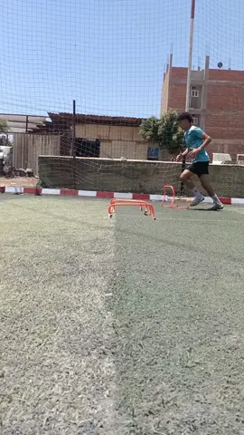 🤩 لقطات من تمرين مجموعه برايفيت الشهداء ملعب الليفر 👌🔥  معانا هتبقى لاعيب جامد اوى 🤩👌⚽  Mahmoud Said Private Football Academy  🔷 الأكاديمية تقبل من مواليد ٢٠١٩ ولاد و بنات 🏃👭🤩 المدير الفنى :- ك / محمود سعيد  📱 01033607868 🤩 اختار المكان المناسب ليك 💙   الشهداء 🏟️ ملعب الليفر خلف بنك مصر   الشهداء 🏟️ مدرسه المستقبل الخاصه   شبين الكوم 🏟️ ملعب الساحه الشعبيه   #هتشوف_الفرق_بعينك 👀 #عيلتك_التانيه 😍👪 #صناعه_لاعب_محترف 🌍🙏 #تدريب_مهارات ⚽ #ابنك_معانا_حريف 👌🔥 #ابنك_معانا_نجم 🧿🙏 #مدرب_تطوير_أداء 👌 #مدرب_مهارات ⚽🔥 #Private_Football_Academy #footballskills #football #footballvideo #workout #mahmoudsaidprivatefootballacademy #2023tiktok #footballtiktok #footballskillstraining #الشعب_الصيني_ماله_حل😂😂  #foryou #شبين