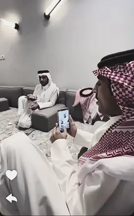 قال منهو يخيل البرق أبقعد وخيله❤️🎶#مسعود_بن_شعفول #راشد_ال_جميان  @مـسعود بن شعفول | Masou @راشـد ال جميـان #اكسبلور #duet #fyp #you #fy #dúo #viral #art #😔💔🥀 