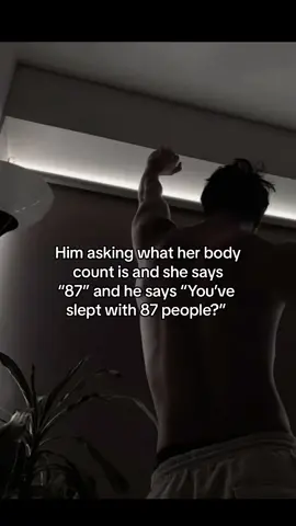 #slowburn #BookTok #thrillerbooks #steamybookrecs #steamyromancerecs #booktokfyp #BookRecommendations #enemiestolovers #boyfriend #possessivebookboyfriends 