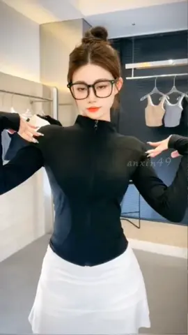 FUYOGI Sport Jacket Women Yoga Quick Dry Zipper Long Sleeve Fitness Running Gym Workout Water - Resistant Breathable Comfortable Set Outdoor#fyp #foryou #goodthing #TikTok 