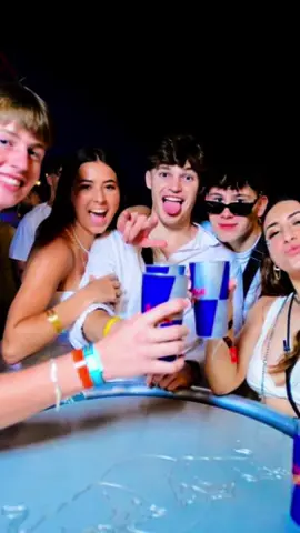 Happy birthday to my best friend!!!  Wish her happy birthday 🫶🏼🫶🏼 @G💋  #bestfriend #birthday #CapCut 