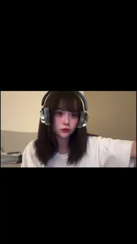 久しぶりにすっぴんなのでエフェクトに助け求めました