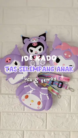 Rekomendasi ide kado buat anak under 50k  Dijamin sikecil pasti suka😍😍 . #fypシ #reels #berandatiktok #xyzbca #tasselempang #tasselempangsanrio #tasselempangkuromi #tasselempanganak #tasselempanganakmurah #tasselempanganaklucu #idekadoanakperempuan #jualtasanaklucumurah #onlineshoptrusted #tasanakgemoy 