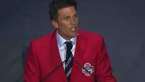 This #tombrady #speech will have you ready to run through a wall 🗣️ #patriots 