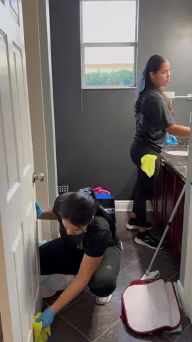 We offer house cleaning service.  #cleaningcrew #deepcleaningtampa #bestcleaningtampa #moveincleaningservice #groutcleaningservice #moveoutcleaning #riverviewfl #