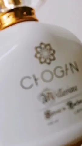 My new favorite floral perfume 🎀 Chogan n082 #fyp #aesthetic #cleangirl #perfume #chogan #interesting #pretty #foryourpage #ugccreator #ugc#contentcreator #contentinspo 