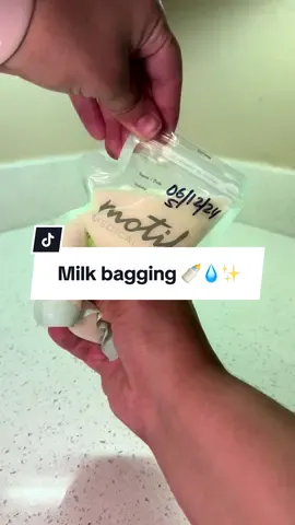 @Sam | 🐮🍼  always inspiring me with your milk bagging videos 😍😍😍 #milkpour #breastmilk #bagmilkwithme #breastmilkstorage #milkstorage #pumping #nursing #breastfeeding #firsttimemom #nursingmom #pumpingmom #breastfeedingmom 