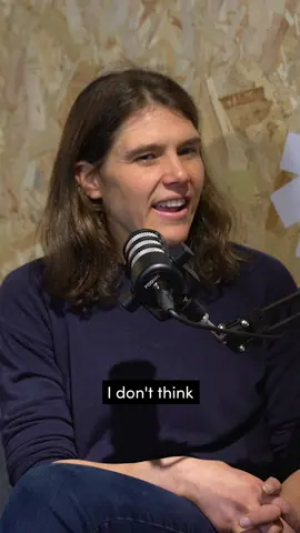 Are women better at long distance running? We spoke to the first ever female finisher of The Barkley Marathon Jasmin Paris, and she gave us some great insights into what it's like being a woman in the ultra running community. #worldrecord #barkleymarathon2024 #runchat #runningpodcast