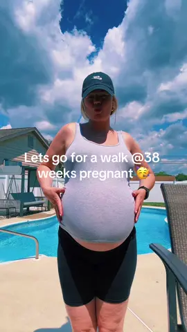 Lets not talk about how my shirt is too small nothing fits, but big mama is tired & ready for her broke bestie to arrive🤪😬 #38weekspregnant #Vlog #fyp #fypage 