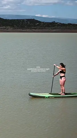 Tell me you’re ready for paddleboarding season without telling me — @elodiethelliez will go first 🤭 #retrospec #readytooutdoor