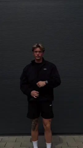 MVA Collection - Drop heute um 20:00 Uhr code: sixeight #oace #Fitness #fashion #style #sportstyle #sportyfashion #athlete #hybridathlete #gym #Running #runningwear #mensfashion #fyp #foryou 