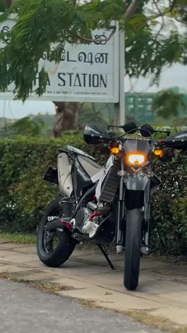 හැම කොල්ලෙක්ගෙම හිතේ තියෙන හීනයක්!❤️🫀✨#foryou #foryoupage #fypシ゚viral #wrx250love❤️😍 #bikelovers #viraltiktok 