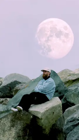 talking to the moon. finally yours june 21st. 🌙 #talkingtothemoon #brunomars #singing #cover 