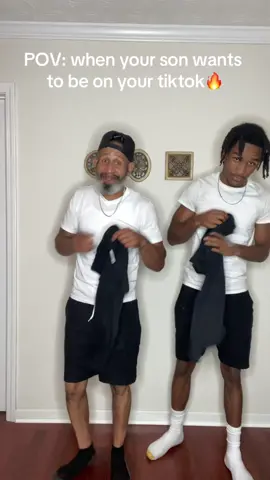 Take off my outfits!🔥 we’re not twins who looks better💯##fashion##styling ##outfit ##FathersDay 