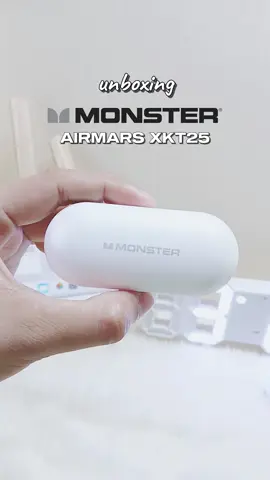 unboxing monster airmars xkt25 wireless earphone bluetooth headset #earbuds #asmr #aesthetic #unbox #unboxing #unboxingvideo #monster #monsterearphone #white #monsterearbuds #gadgets #technology #smartphone #whiteearphone 